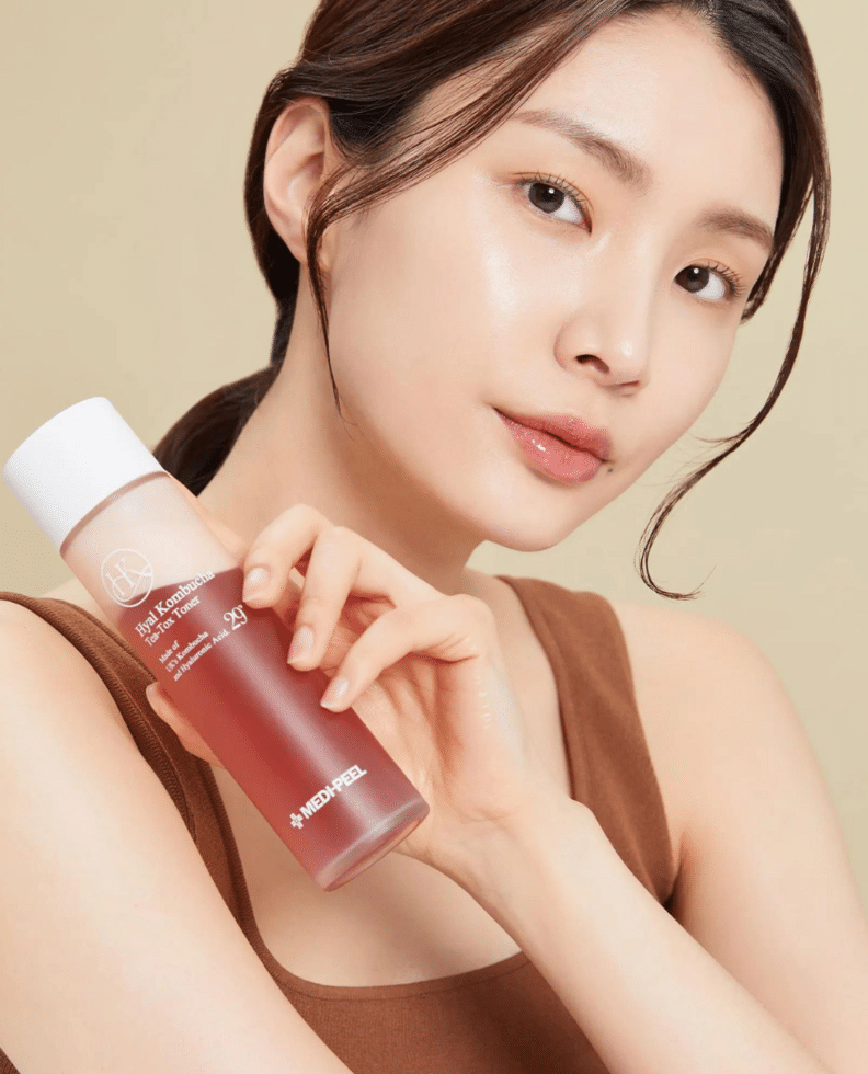 Medi-Peel / ТОНЕР ДЛЯ ЛИЦА HYAL KOMBUCHA TEA-TOX TONER 150 мл. Medi-Peel / ТОНЕР ДЛЯ ЛИЦА HYAL KOMBUCHA TEA-TOX TONER 150 мл.